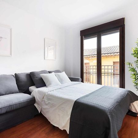 Apartamento Pineapple Rosaleda 13 Málaga Exterior foto