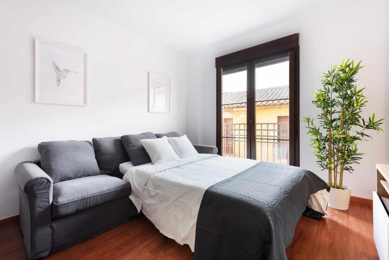 Apartamento Pineapple Rosaleda 13 Málaga Exterior foto